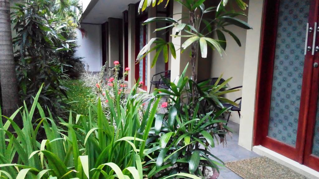 Makassar Breeze Place Residence Esterno foto